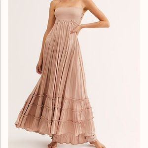 FREE PEOPLE Extratropical shiny dress NWOT